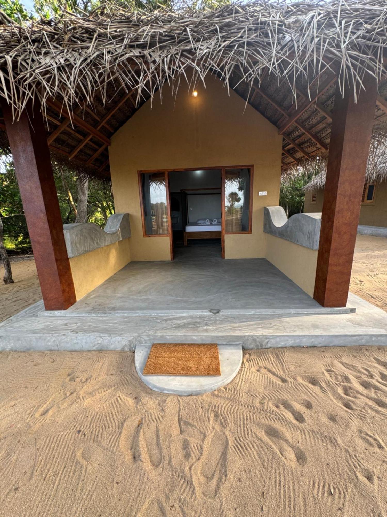 Peanut Farm Surf And Wild Resort - Arugambay 아루감 베이 외부 사진